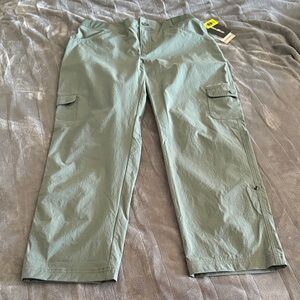 Eddie Bauer Green Cargo Stretch Pants